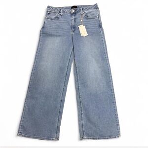 Quince Light Blue Flare Jeans Size 31